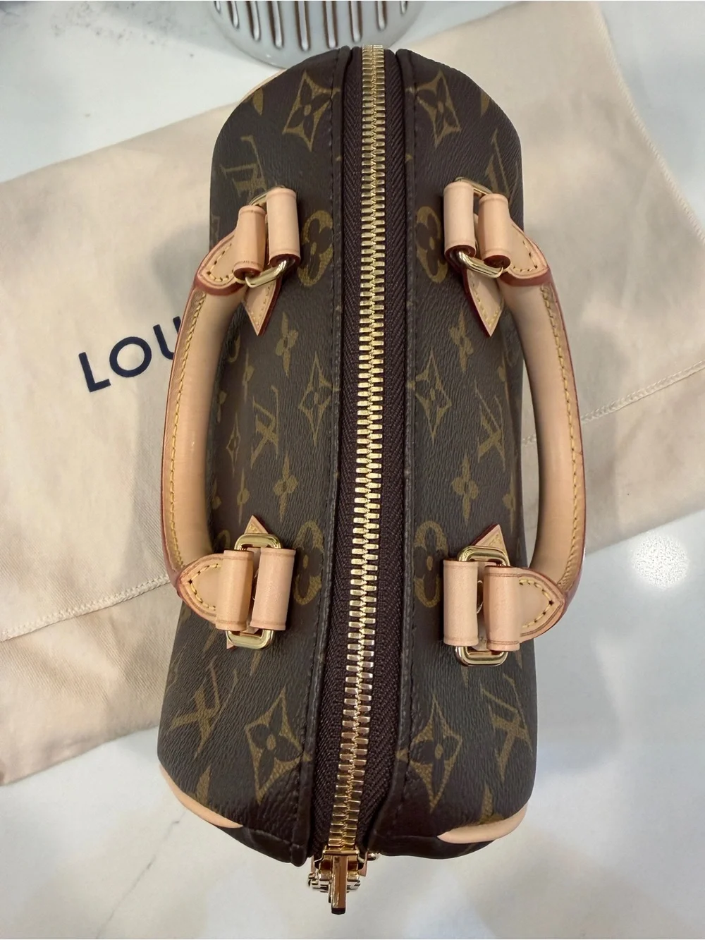 New! Louis Vuitton Speedy 20 Monogram Canvas with LV Adjustable Vachetta Strap